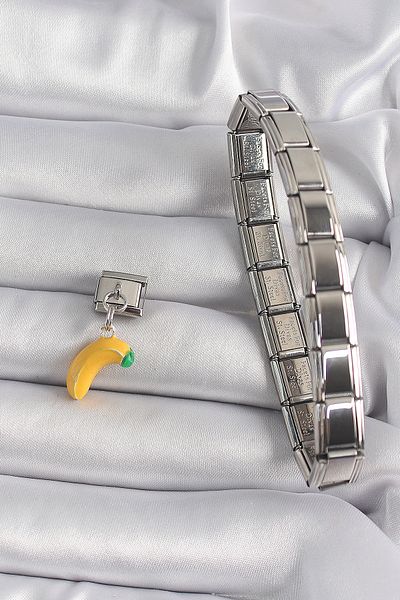 Skygo 316L Steel Silver - Banana Model Nomination Charm, Dangle Color - Tj-Bc1167