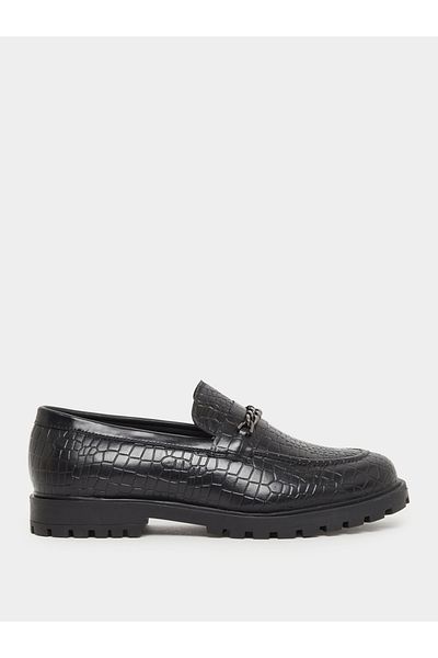 Styli Croc-Textured Chain Accent Chunky Loafers