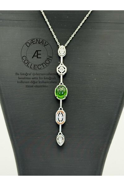 Daynav Silver Color Y Necklace with Green Stone Detail – 60 cm
