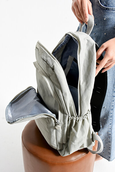 seyyah Waterproof Crinkle Fabric School, Business and Travel Backpack with Laptop Compartment