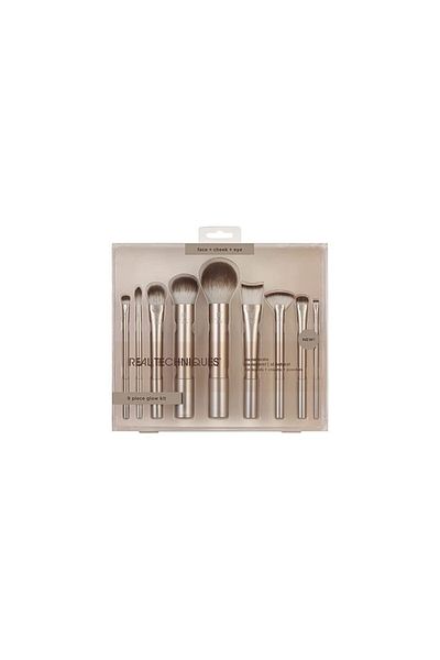 Real Techniques Σετ πινέλων Essential Beauty για άψογο foundation και λαμπερό φινίρισμα