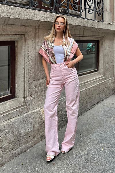 Swist High Waist Wide Leg Women's Jean with Pink Leg Detail