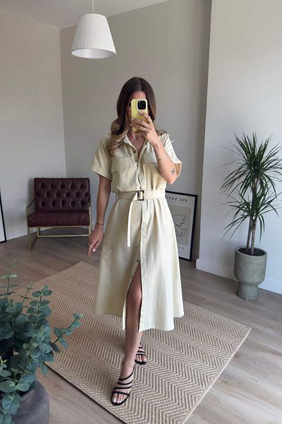 Sue Store Rochie cămașă cu curea din lemn cu detaliu de buzunar bej