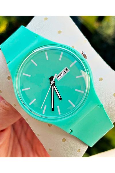Weluxa Phosphorescent Scorpion Yelkovan Unisex Wristwatch with Silicone Band Calendar