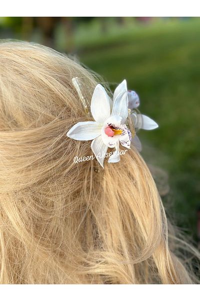 QUEEN AKSESUAR Trend Exotic Artificial Lilies Orchid Flower Transparent Hasp Buckle Transition White