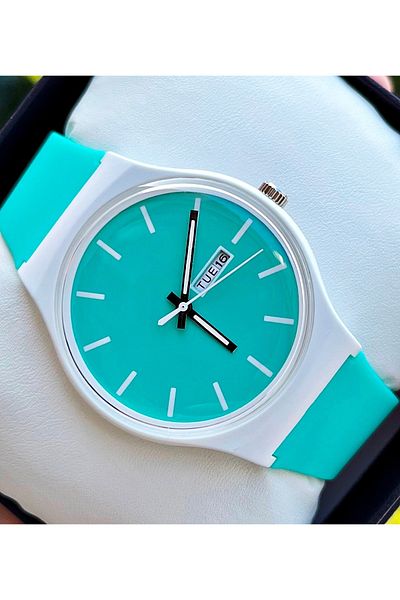 Weluxa Phosphorescent Scorpion Yelkovan Unisex Wristwatch with Silicone Band Calendar