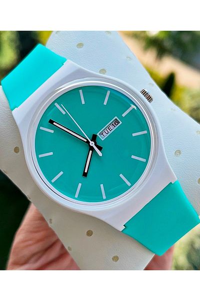 Weluxa Phosphorescent Scorpion Yelkovan Unisex Wristwatch with Silicone Band Calendar