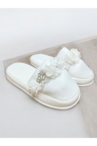 SavBrand Elegant Crown Brooch Maternity Slippers – Hospital Exit & Photo Slippers