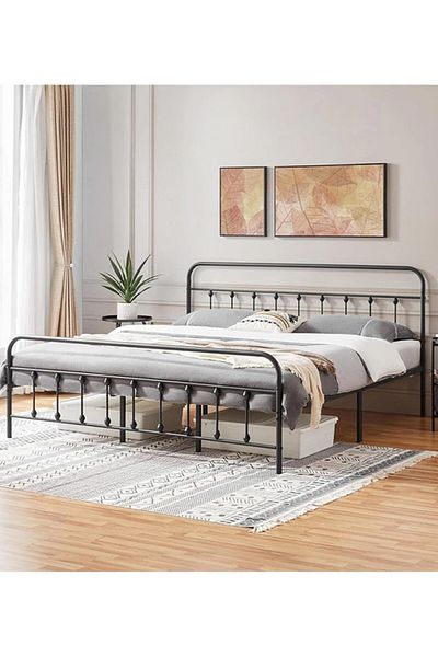 Generic Iron Bed 2 Persons Bed with Bottom Storage for Adults and Kids Modern Design Black 200x200cm