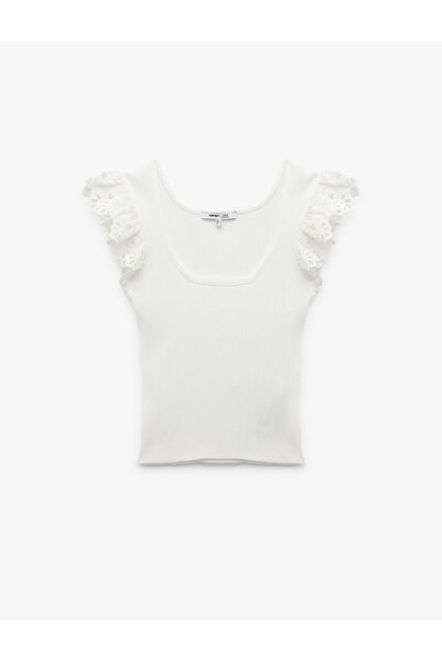 Koton Αμάνικη μπλούζα πλεκτή με λεπτομέρεια με βολάν