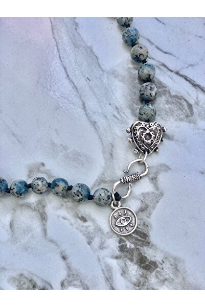 Medusa Accessories قلادة نسائية من حجر اليشم الطبيعي مع تفاصيل على شكل قلب وعين