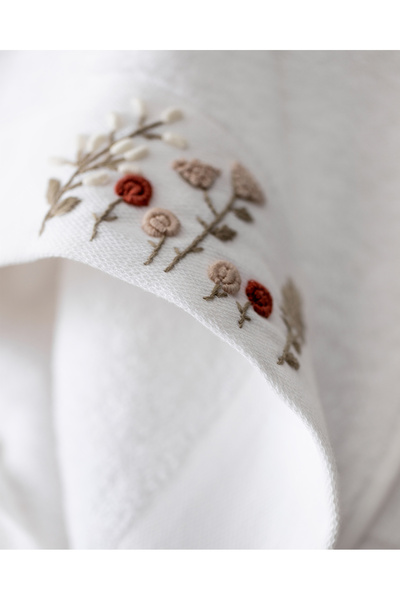 Madame Coco Thelma Вишитий 100% бавовняний рушник для обличчя - Білий - 50x76 см