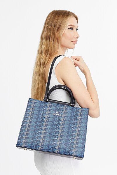 Cacharel Women's Hand and Strap Bag