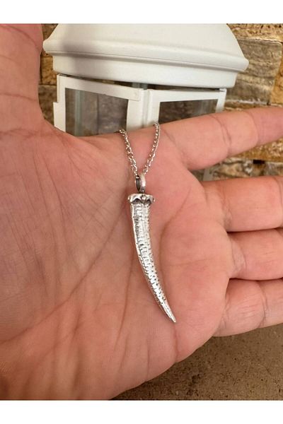 Herşey Nota Sword Figured Unisex Necklace – Power and Honor Themed Warrior Design with 60cm Chain Description: