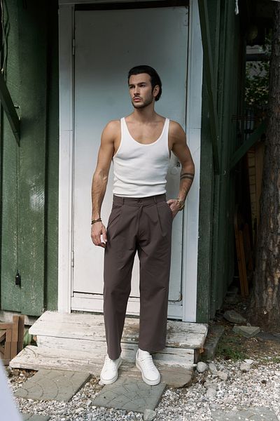 MAİ COLLECTİON Ανδρικό παντελόνι Sergio με κουμπιά καφέ