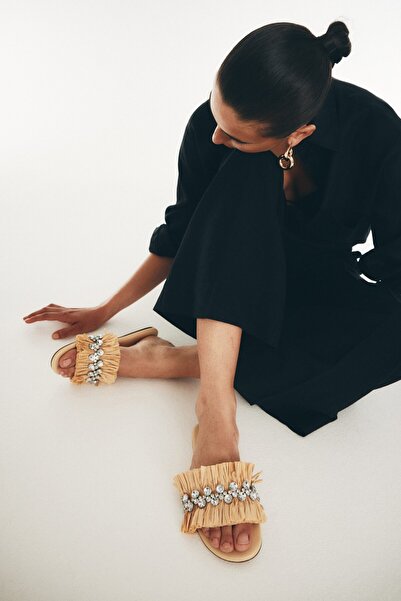 H&M Suni Elmas İşlemeli Sandalet