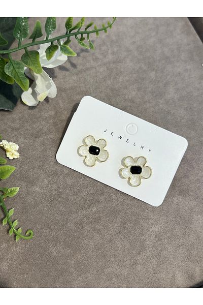 BEREN KILIÇ Steel Earrings with Flower Motif and Stone in the Middle