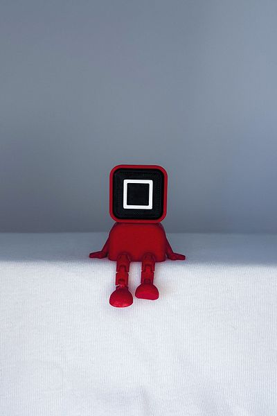 sob3studio Squid Game 3-Piece Sitting Figure Set
