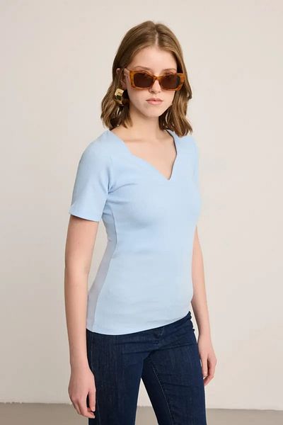 Gusto Bluză camisole din bumbac cu decolteu inimă - albastru