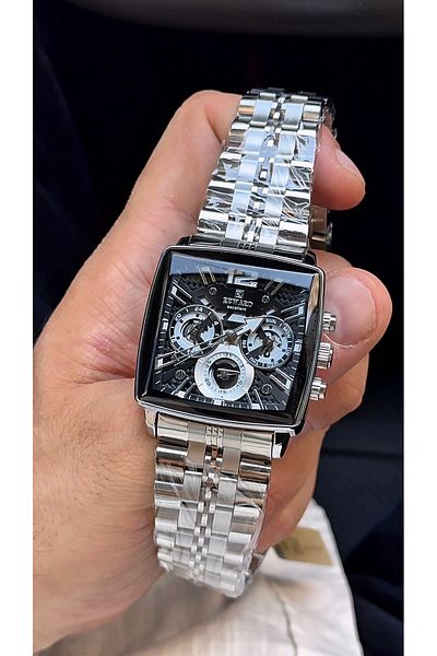 Reward Brand Wristwatch