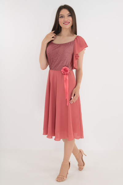 Vanessa Line RO Ροζ κλος φόρεμα με σατέν τριαντάφυλλο