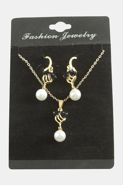 storeks Flower Pearl Zircon Stone Set Necklace