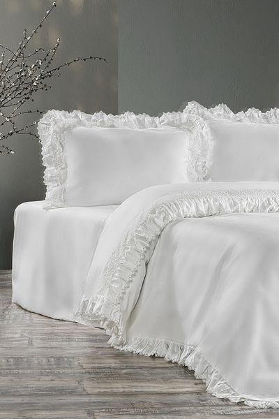 ZEBRA CASA Maggie Lace Duvet Cover Set