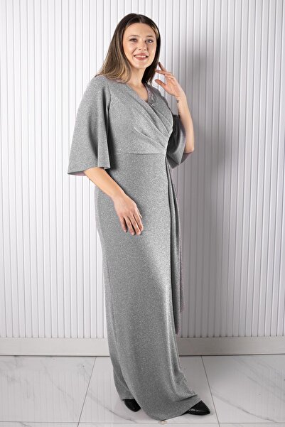 SUBU TASARIM Βραδινό φόρεμα με λεπτομέρεια από πέτρα σε γκρι χρώμα TBSMDA2541