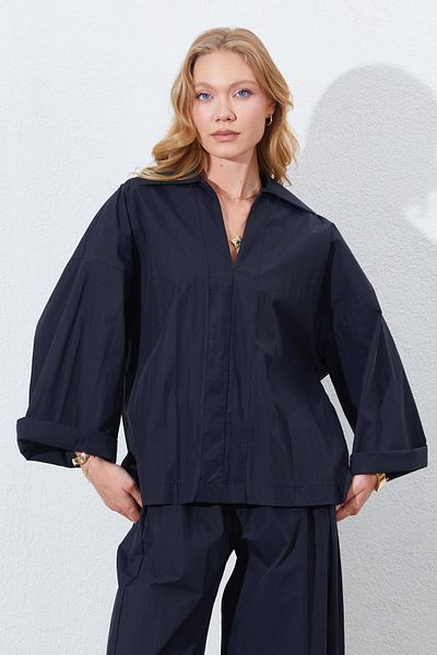TENA Women's Black Deep V-Neck Elbow Sleeve Casual Shirt