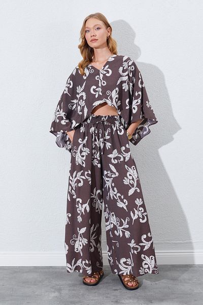 TENA Women's Brown Loose Blouse and Palazzo Pants Patterned Suit