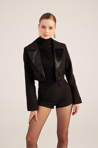 Markano Camila Crop Blazer Jacket Black
