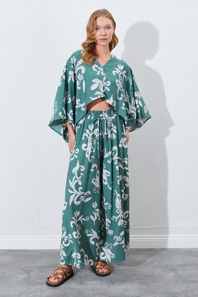 TENA Women's Khaki Loose Blouse and Palazzo Pants Patterned Suit