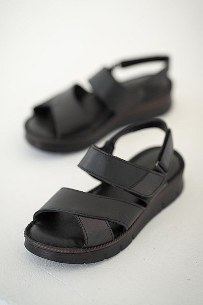 Parponi Barcelona Women's Genuine Leather Sandals Black