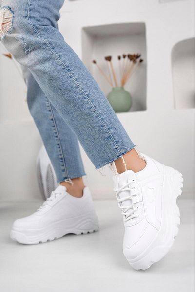 homiro High-Top Lightweight Comfortable Lace-Up Sneakers-White