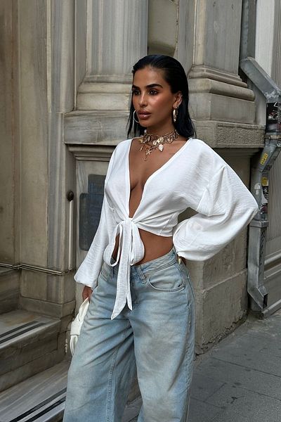 ecemore Lace-Up Front Low-Cut Long-Sleeved Linen Look Blouse