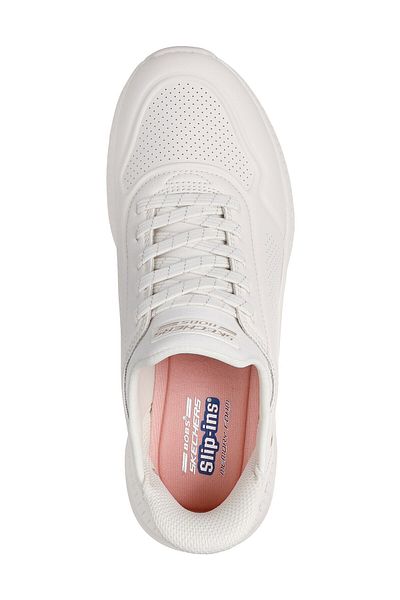 SKECHERS BOBS CSAPAT 4 - KULCSFONTOSSÁGÚ MEGJELENÉS