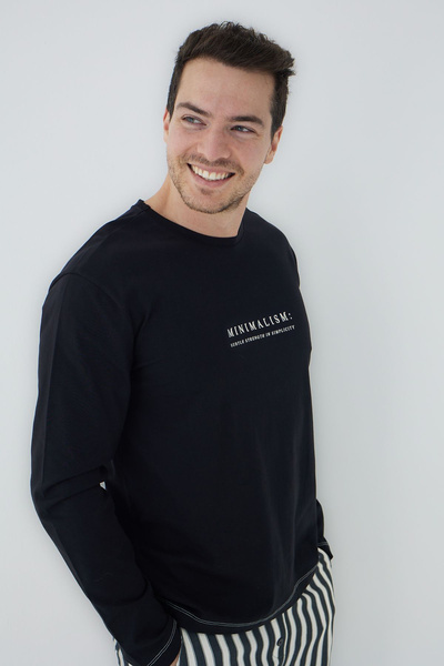 Trendyol Collection Μαύρη κανονική εφαρμογή ριγέ πλεκτή πιτζάμες TMNAW25PT00068