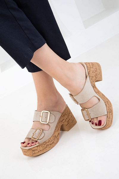 SOHO Skin Suede Women's Classic Heeled Shoes 20728