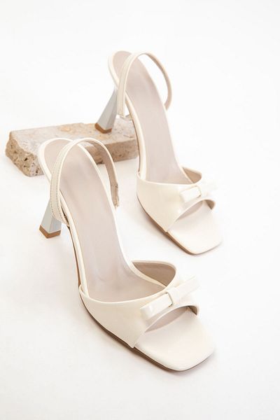 SOHO Beige Patent Leather Women's Classic Heeled Shoes 20725