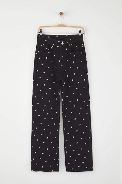 Trendyol Collection Black Floral Pattern Regular Waist Wide Leg Jeans Twoaw26Je00004