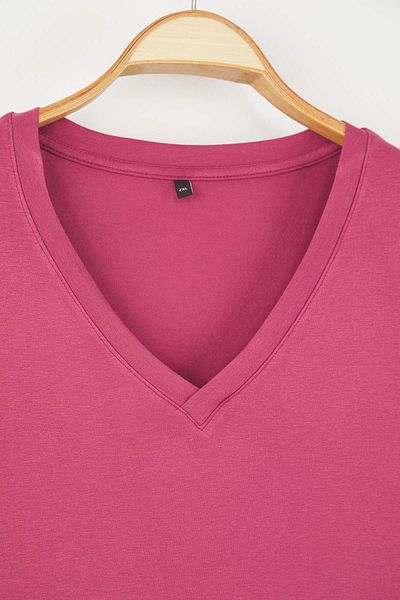 Trendyol Curve Dusty Rose Regular Fit V Neck T-shirt Plus Size TBBSS25BF00062