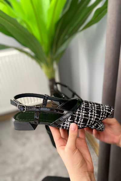 Preshley Women's Tena Black Linen Open Back Pointed Toe Daily Ballerinas