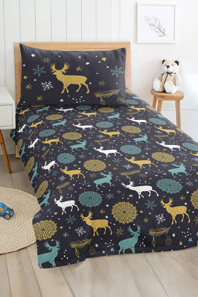 Realhomes Deer and Snow Patterned Children's and Teenager's Room Pique Set Bedspread in Blue Color