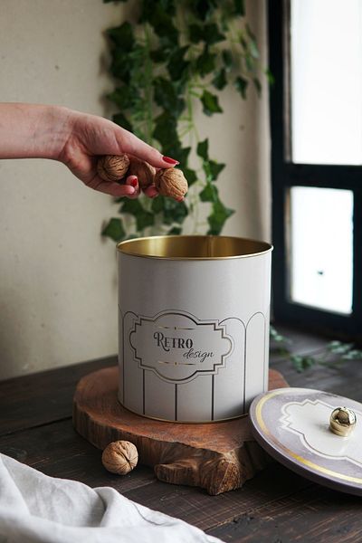 EVLE Er147-U6 Model Retro Patterned Metal Storage Container - 17.5 cm X 18 Cm, 4.1 Liter