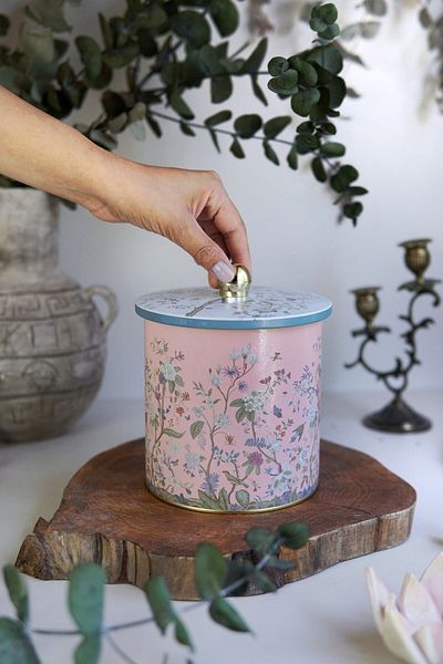 EVLE Botanica Er143-1g Botanica Pink Patterned Round Metal Storage Container 14 cm X 15 cm Er143-1g