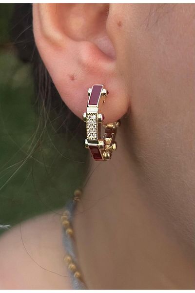Glowy&Co. Crimson Stone Detailed Serenay Tarnish Steel Hoop Earrings