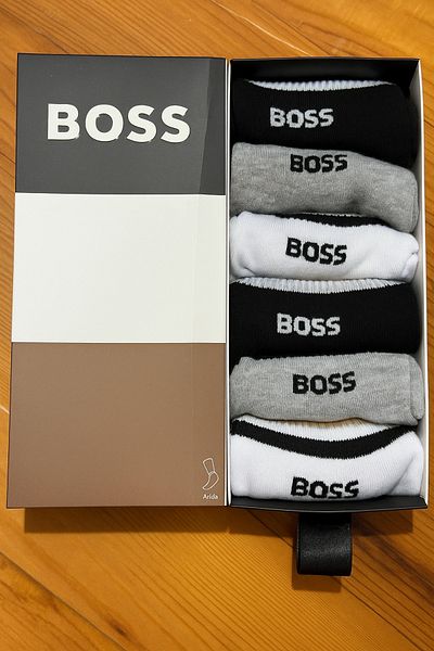 NO BRAND 1 Box of 6 Men's Sneaker Socks Set – Low Ankle – Striped – Sports & Daily Use