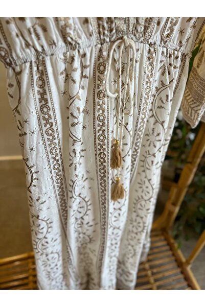 Lavanta Tekstil Nakış Desen Püskül Detaylı Elbise