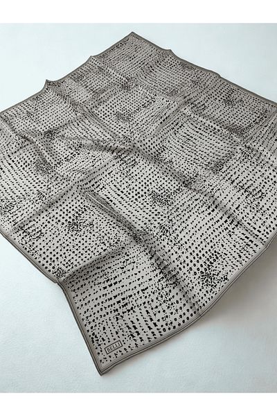Belli Twill μεταξωτό μαντίλι 4029D Dot Pattern Μπεζ-Κρεμ-Μαύρο-52