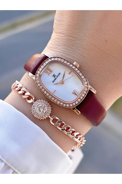 Daniel Klein Leather Band 3 Atm Water Resistant Women's Wristwatch BDK.1.13598.T